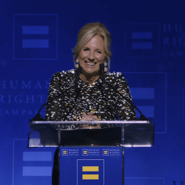 Jill Biden: "Donald Trump è pericoloso per la comunità LGBTQ+ e per gli Stati Uniti" - Jill Biden - Gay.it Blog