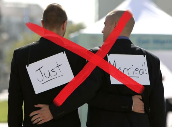 Strategia non troppo occulta per bocciare le unioni civili - coppiagay - Gay.it Blog
