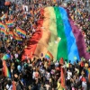Gay Pride 2.0: serve ancora sventolare bandiere e aggirarci in deshabillé? - gay pride - Gay.it Blog